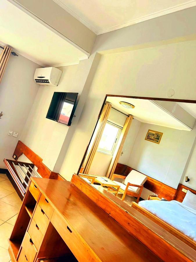 Royal Village Hotel Dar es Salaam Bagian luar foto