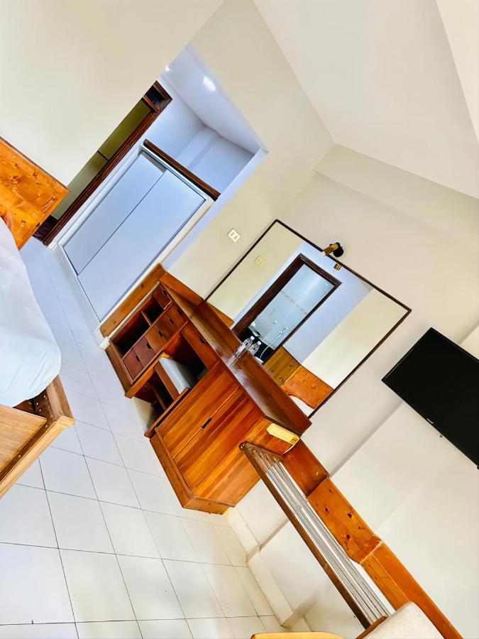 Royal Village Hotel Dar es Salaam Bagian luar foto