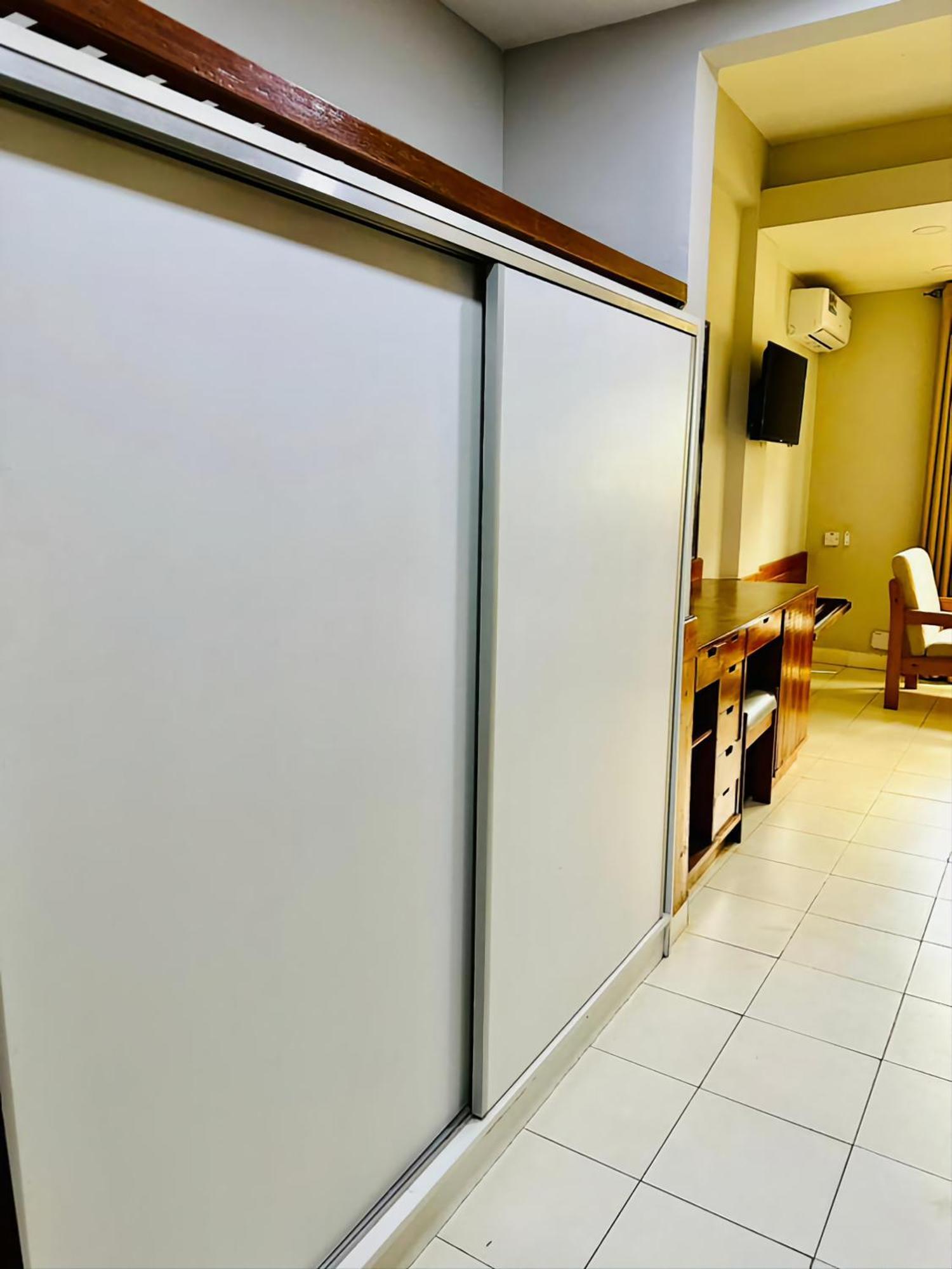 Royal Village Hotel Dar es Salaam Bagian luar foto